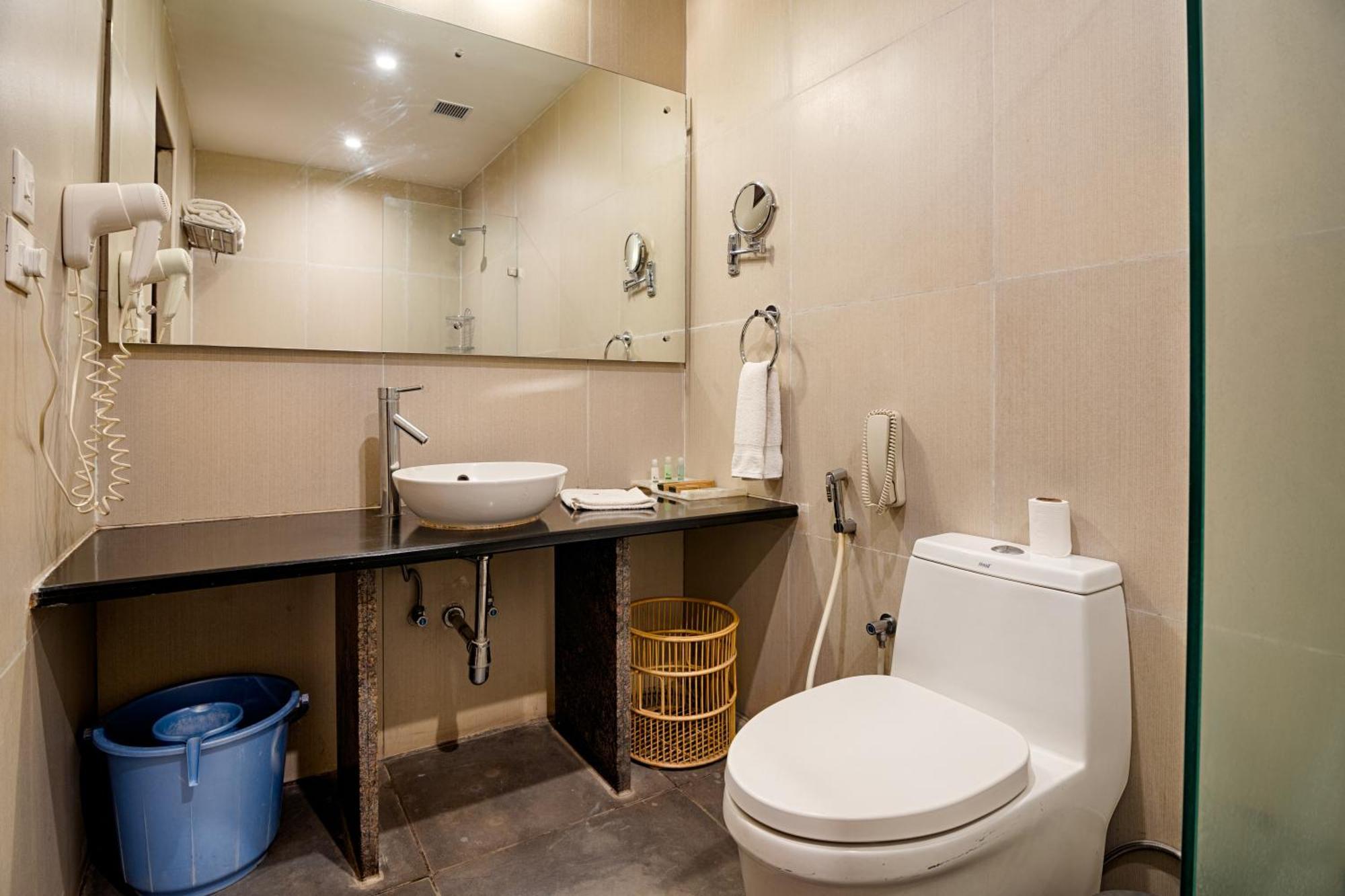 Grand Serenaa Hotel & Resorts, Auroville Luaran gambar