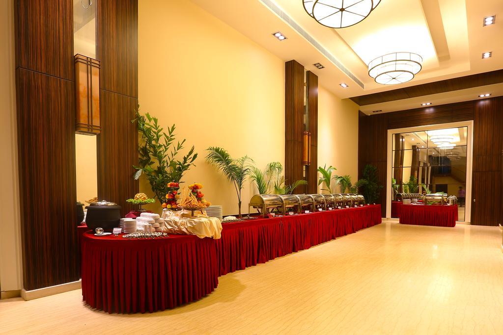 Grand Serenaa Hotel & Resorts, Auroville Luaran gambar