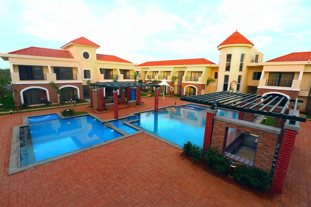 Grand Serenaa Hotel & Resorts, Auroville Luaran gambar