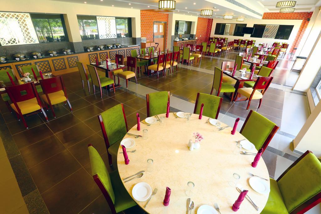 Grand Serenaa Hotel & Resorts, Auroville Luaran gambar