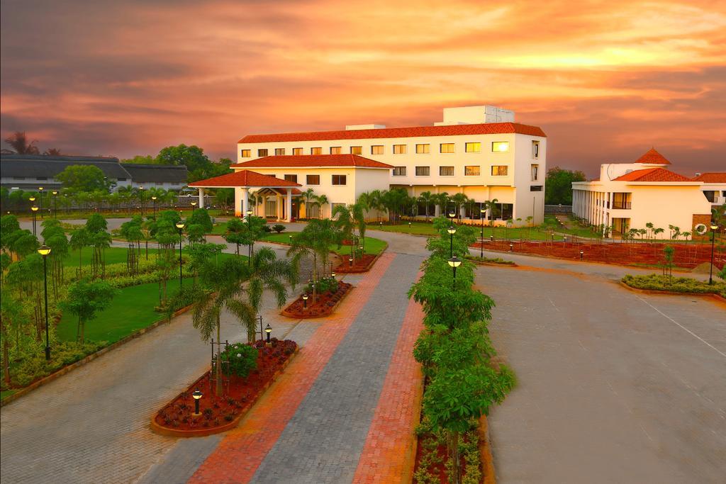Grand Serenaa Hotel & Resorts, Auroville Luaran gambar