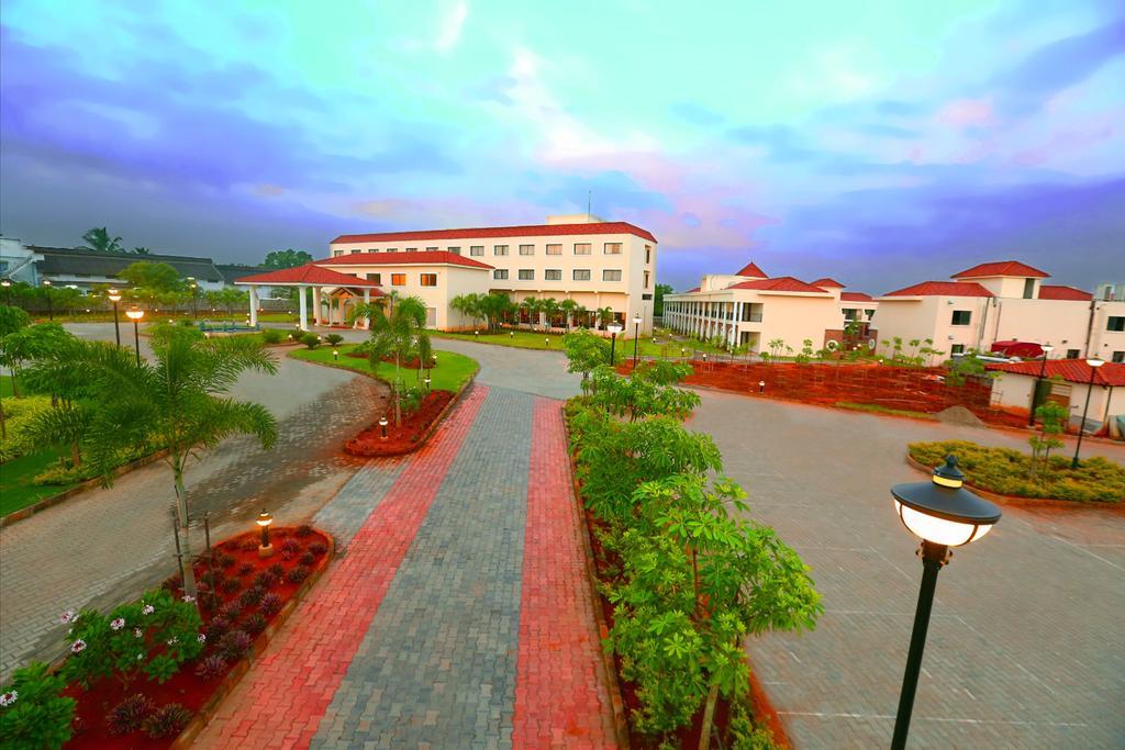 Grand Serenaa Hotel & Resorts, Auroville Luaran gambar