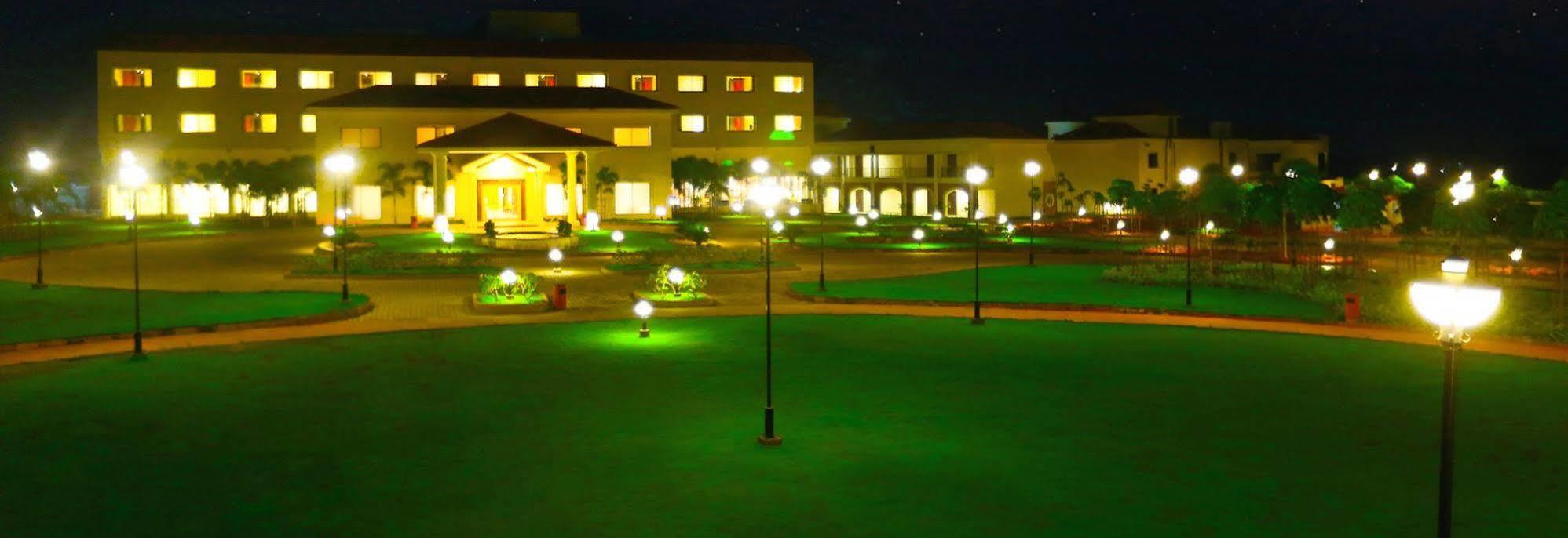 Grand Serenaa Hotel & Resorts, Auroville Luaran gambar