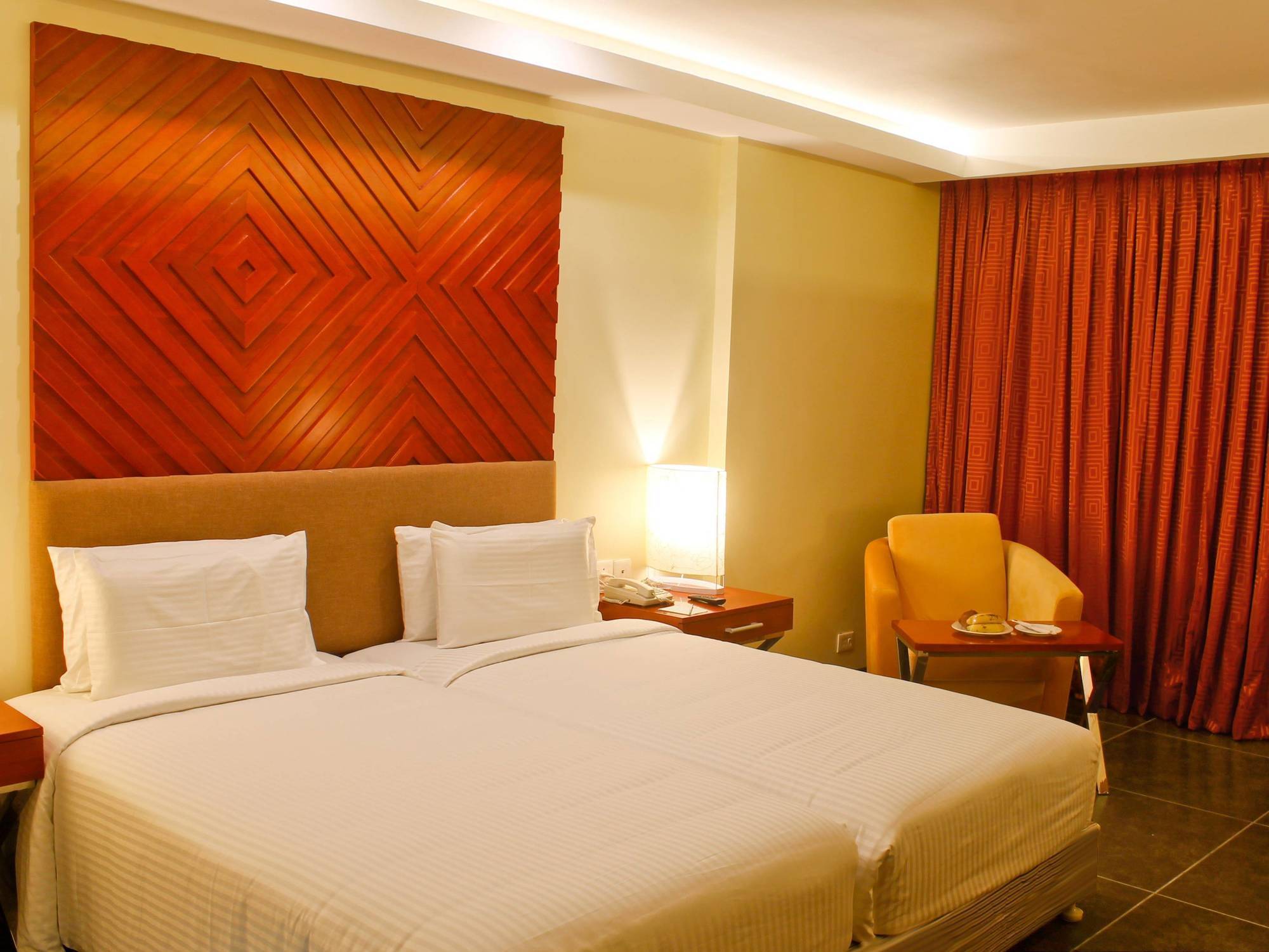 Grand Serenaa Hotel & Resorts, Auroville Luaran gambar