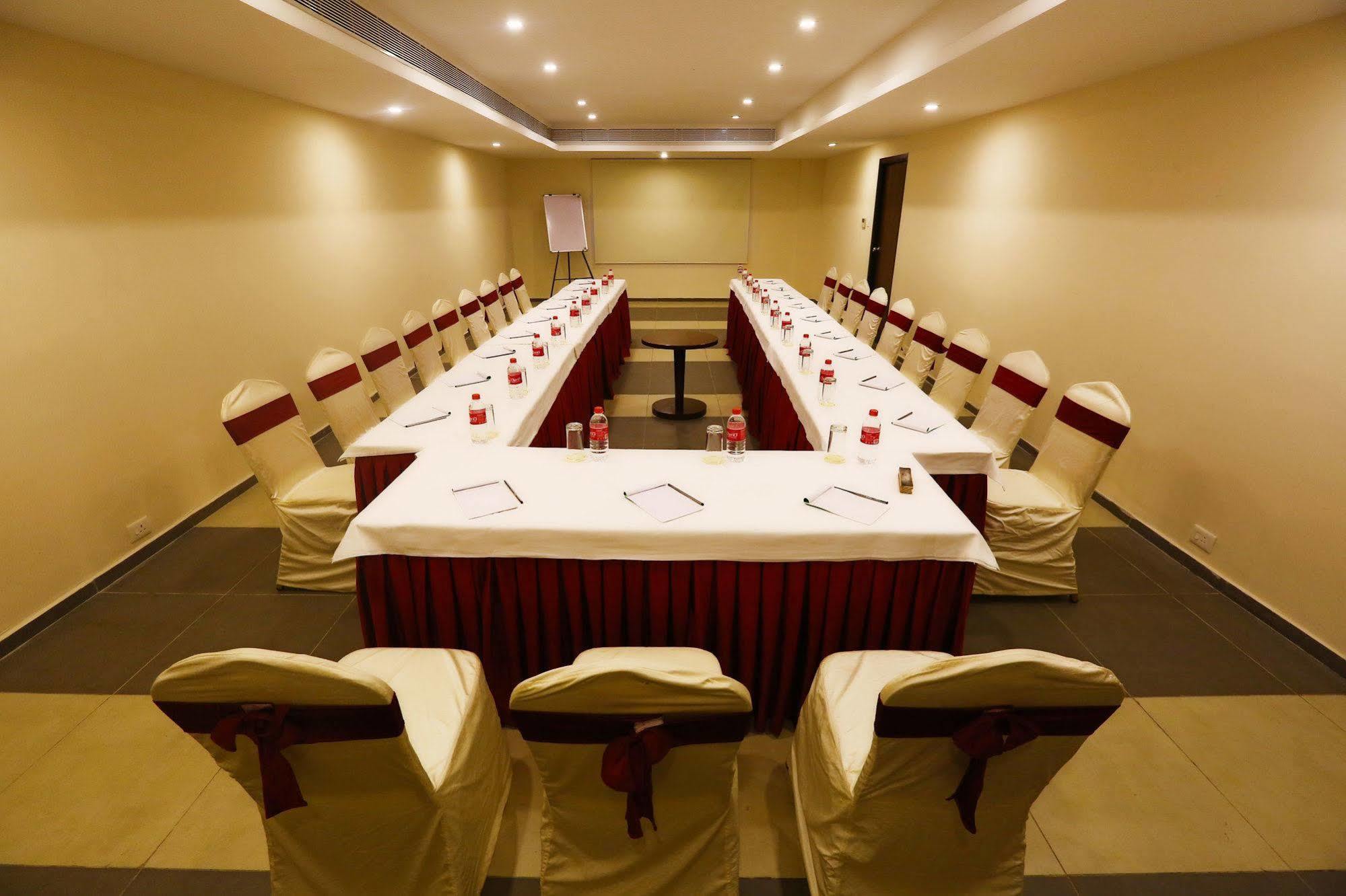 Grand Serenaa Hotel & Resorts, Auroville Luaran gambar