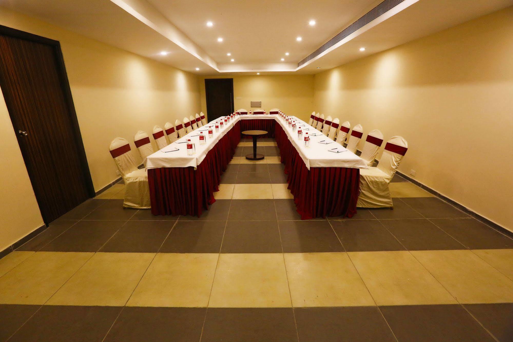 Grand Serenaa Hotel & Resorts, Auroville Luaran gambar